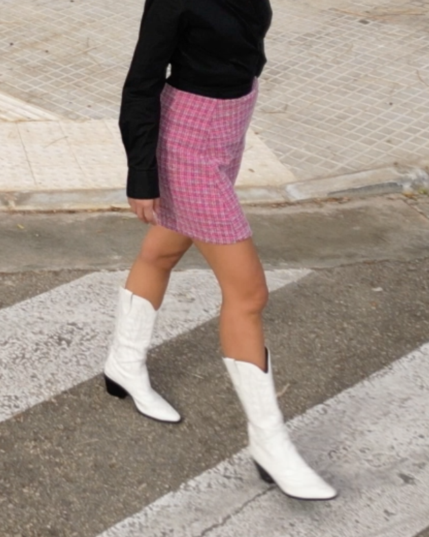 Mini falda asimétrica tweed rosa