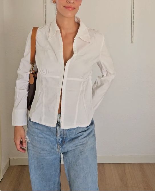 Camisa blanca manga larga corset corchetes